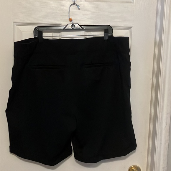 Comfy, stretchy plus size black shorts by Torrid! - Picture 2 of 3